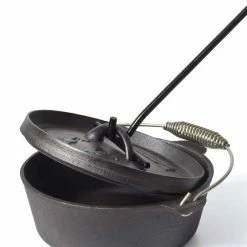 Brand new ⭐ Camping Cookware Campfire Camp Oven Lid Lifter 🤩